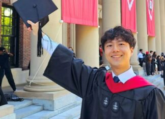 Harvard Honors Filipino Student With Magna Cum Laude Distinction